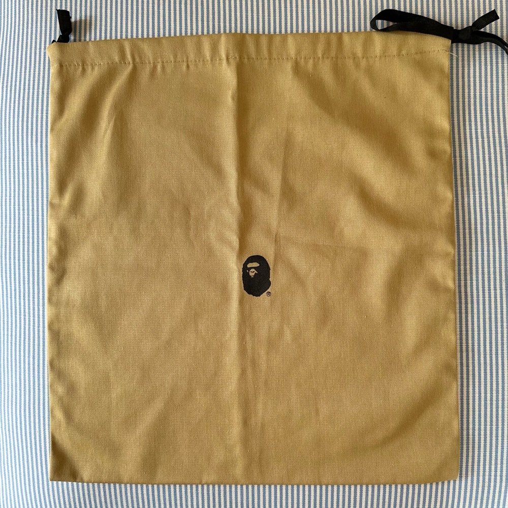 BAPE Drawstring Bag - Picture 5 of 6